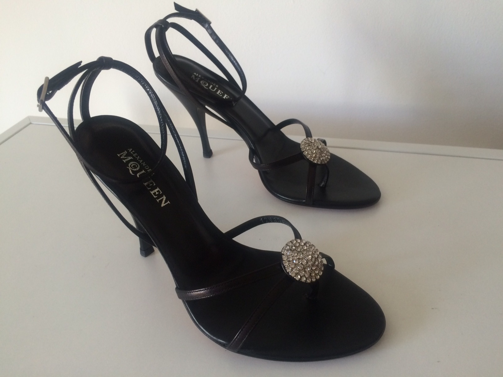 Nuevo Alexander McQueen adornado Negro Cuero Tacones Zapatos Zapatos Zapatos Uk Talla 5.5 EU 38.5 1e562b Nuevo Alexander McQueen adornado Negro Cuero Tacones Zapatos Zapatos Zapatos Uk Talla 5.5 EU 38.5 1e562b