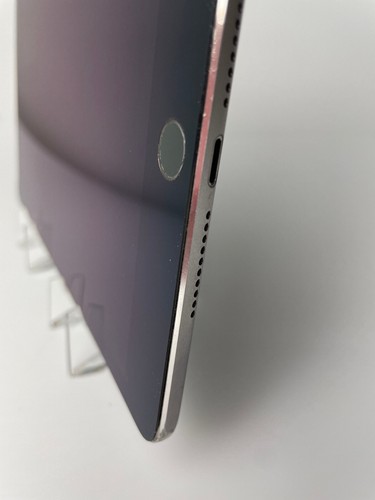 Apple iPad Mini 4th Gen 128GB Space Grey - Spares + Repairs Ref1426 - Picture 5 of 8