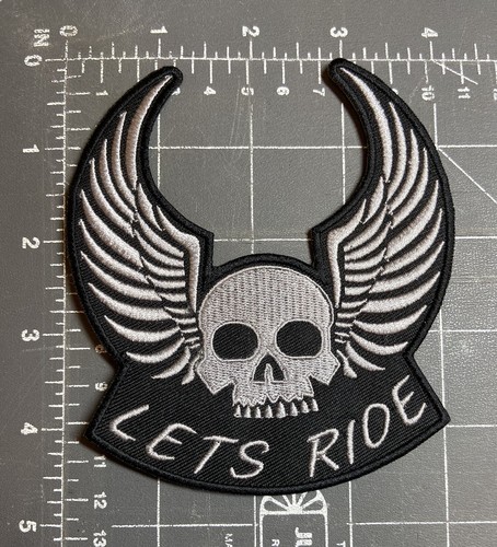 Teschio Alato Volante Let’s Ride Logo Patch Distintivo Giacca Motociclista Eventi - Foto 1 di 2