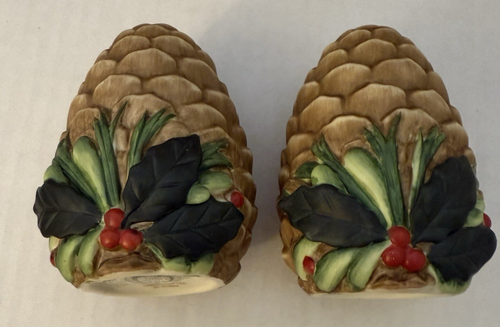 VTG Lenox Winter Greetings Pine Cone Salt & Pepper Shakers w/ Box Free Shipping - Picture 8 of 12