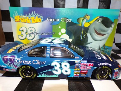 Kasey Kahne #38 Great Clips Shark Tale 2004 Intrepid 1:24 NASCAR