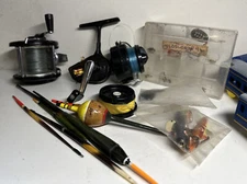 VINTAGE GARCIA MITCHELL 321 FISHING REEL AND 270 FISHING SPOOL JACK FLOATS FLIES