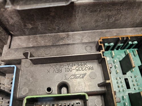 Mopar 68303924AC Totally Integrated Control Module JK03263016 for Jeep Wrangler - Picture 3 of 7