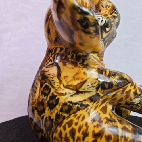 Estatuilla floral de elefante sentado tronco elevado retazos safari esmaltado LaVie - Imagen 9 de 11