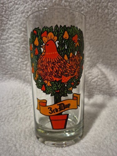 Vintage Pepsi Twelve Days of Christmas Drinking Glasses. $5.25 Each Glass - Picture 4 of 16