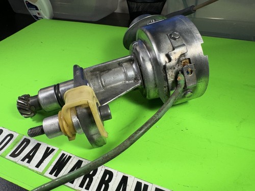 MERCEDES IGNITION DISTRIBUTOR R107 W107 W126 BOSCH 0237401010 00331581001 OEM - Picture 9 of 9