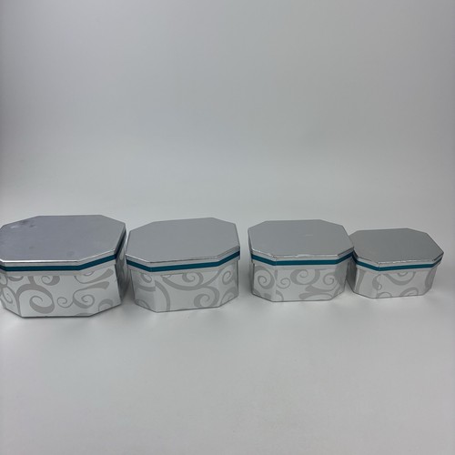 Stacking Nesting Christmas Decor Boxes Set Of 4 Good Preowned Condition - Picture 11 of 14