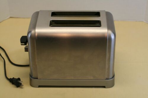 Cuisinart Metal Classic 2 Slice Toaster CPT-160 (See Video in Description) GUC - Picture 3 of 12