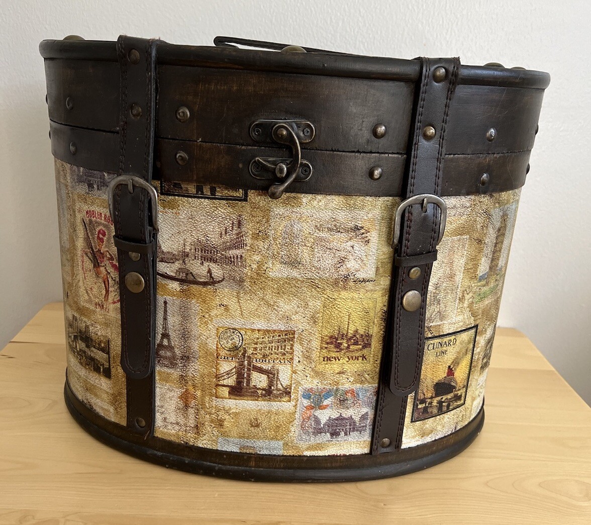 Vintage Wood & Leather Hat Boxes Suitcase Large And Small Vintage Wood & Leather Hat Boxes Suitcase Large And Small