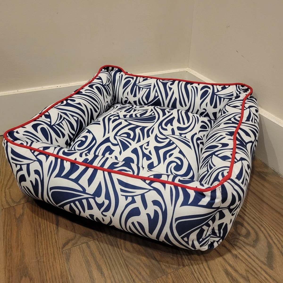 Puppy beds target 2025