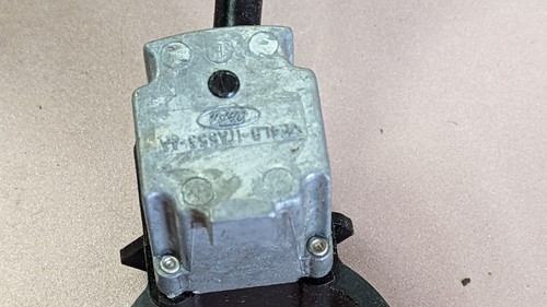 OEM Ford E4LB-17A553-AA Windshield Wiper Switch WITH INTERMITTENT - Picture 3 of 3