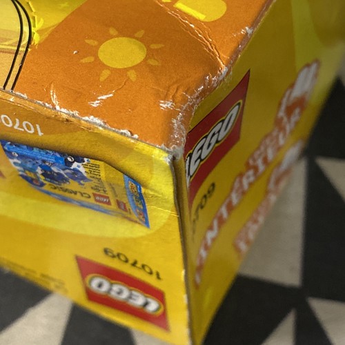 NEW Lego Classic 10709 Orange Creativity Box Ages 4-99 60 PCS  damaged box - Picture 10 of 12