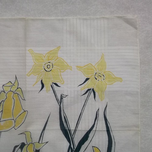 Handkerchief Vintage Top Pocket Square Hanky 1920s 1930s 1940s Silk Daffodils - Picture 10 of 11