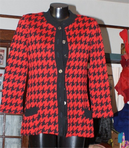 CHIC CATALINA RED BLACK HERRINGBONEKnit Sweater CO