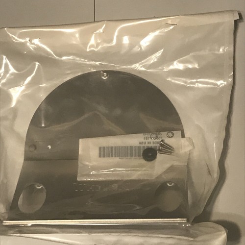 Whelen L20 Series Mounting Bracket Kit. BBKT20