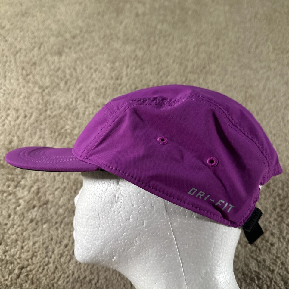 Gorra Nike 5 Paneles Adulto Púrpura Correa Ajustable Campamento SF 2015 Maratón AW84 Foto 2 de 4