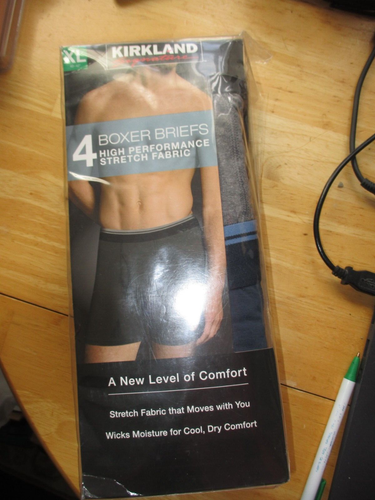 Paquete de 4 calzoncillos boxer elásticos Kirkland Signature para hombre colores surtidos 95 % algodón XL - Imagen 1 de 4