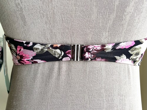 H&M~Black Pink Flowers Bikini Top~Bandeau~UK 12 38 M~Removable Straps~NEW*TAGS👙 - Picture 4 of 11