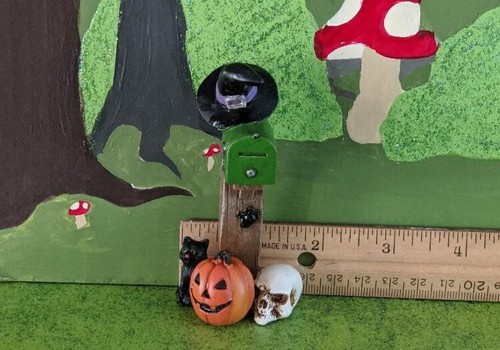 Miniature Halloween Mailbox for Fairy Gnome Troll Garden 3.75" New in Pkg - Picture 3 of 8