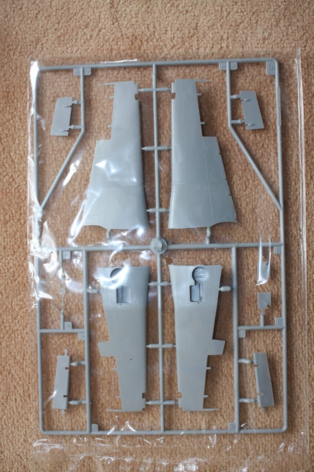 Trupeter 1630 British "Gannet" t.MK.2 in 1:72 - Bild 4 von 4