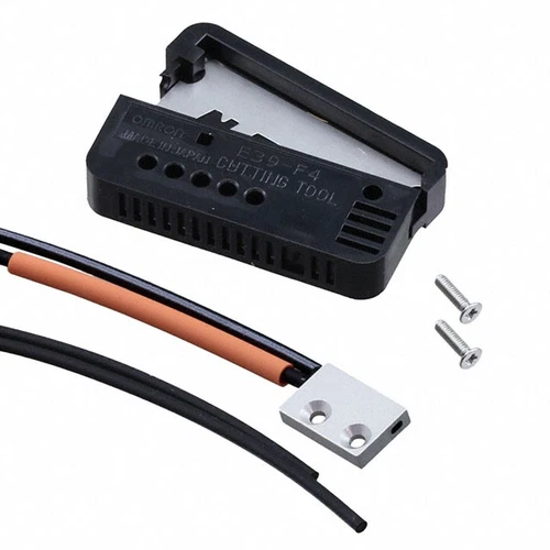 E32-D15XR 2M SENSOR REFLECTIVE 170MM 2M
