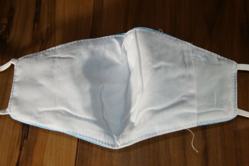 Fabric Face Mask W/Filter Pocket Cotton Washable/Reusable Kids Flamingos - Picture 2 of 3