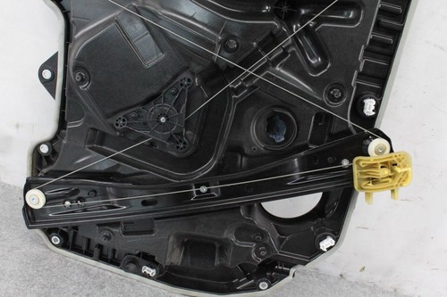 BMW G01 X3 F97 X3M FRONT RIGHT DOOR WINDOW MOTOR REGULATOR 7498148 - Picture 3 of 5