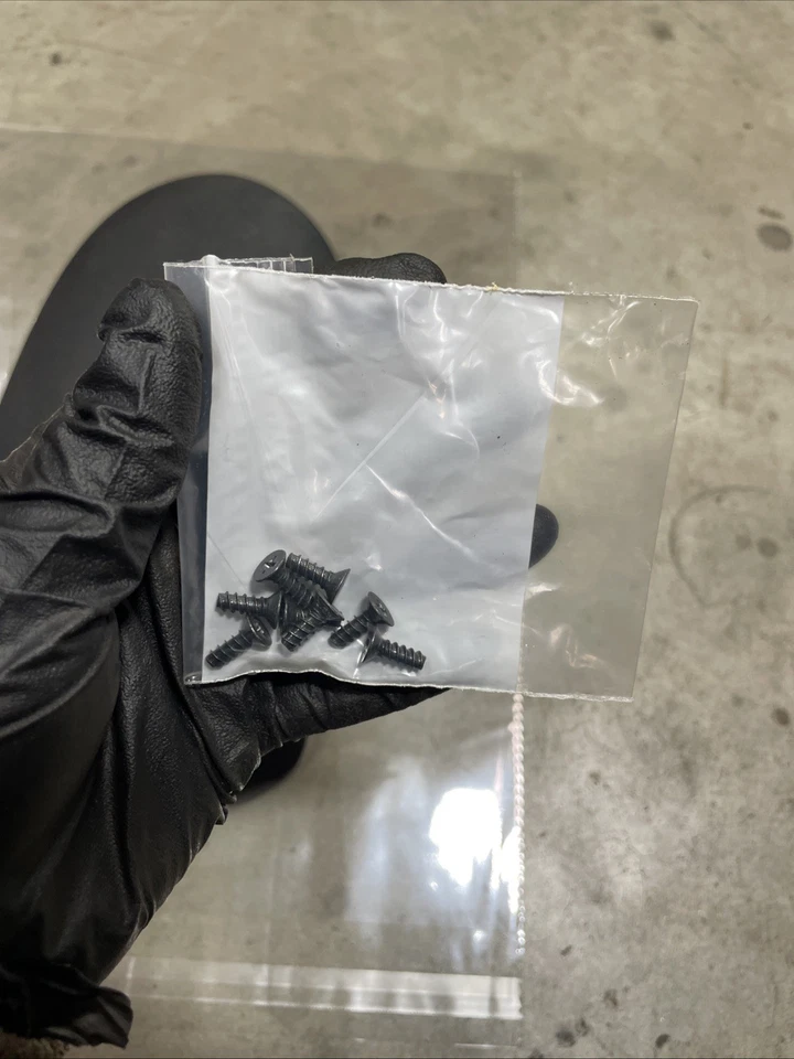 Оригинальная черная кожаная крышка подлокотника для центральной консоли Nissan 370Z 2009-2020 годов выпуска - Изображение 3 из 4