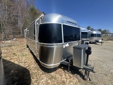 2015 Airstream Flying Cloud 25FB