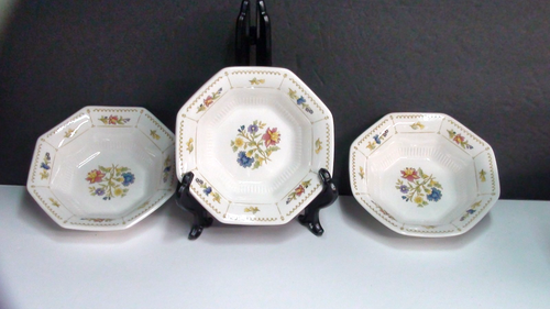 Nikko MAGENTA Bowl 6 5/8” Set of 3 Octagonal Floral Japan Classic Collection 269 - Picture 1 of 6