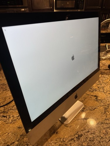 Apple iMac 21.5in (1T HDD Intel Core i5 - 2.7 GHz, 8GB) Gray - Picture 3 of 6