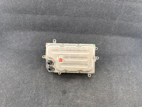 Volkswagen e-Golf 2016 Voltage Converter Inverter TSL2045 - Picture 8 of 10