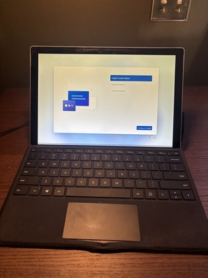 Microsoft Surface Pro 7 12.3'' ( Intel Core i5 10th Gen, 16gb RAM, 256GB SSD)