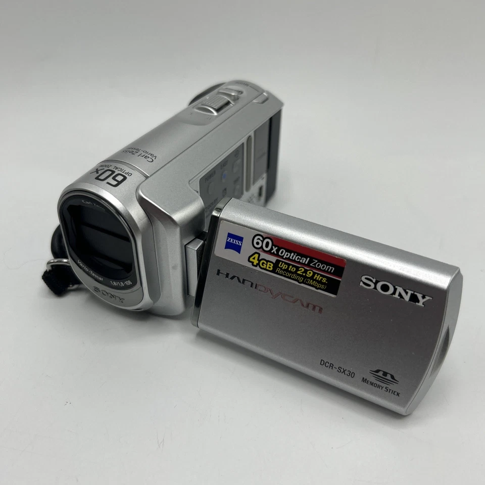 Sony Handycam DCR-SX30E Digital Video Camera Recorder - Image 2 of 4
