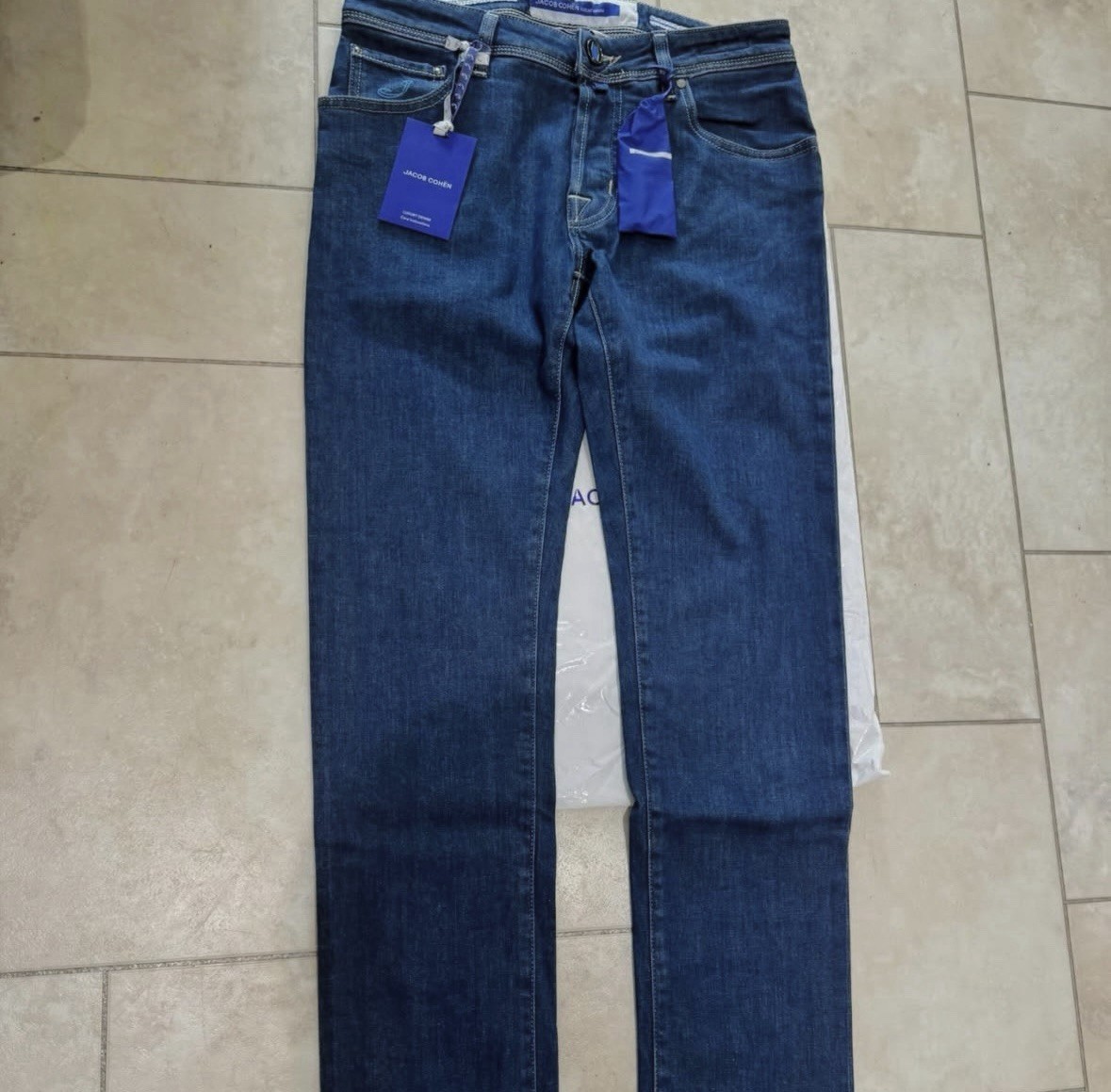 Picture 4 of 5