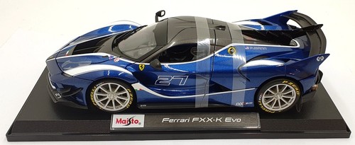 Maisto 1/18 Scale Diecast 46629 - Ferrari FXX-K Evo - Blue - Picture 3 of 5