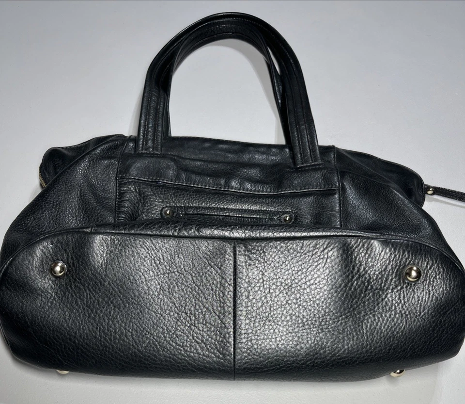 Bolso de Hombro B Makowsky Cuero Suave Bolso Hobo Negro Plata Cremallera Superior Cartera Foto 4 de 4