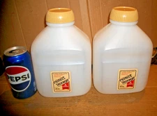 2 NEW Vintage Perfect Storage 2 Quart Drink/Beverage Pitcher Measuring Bottles