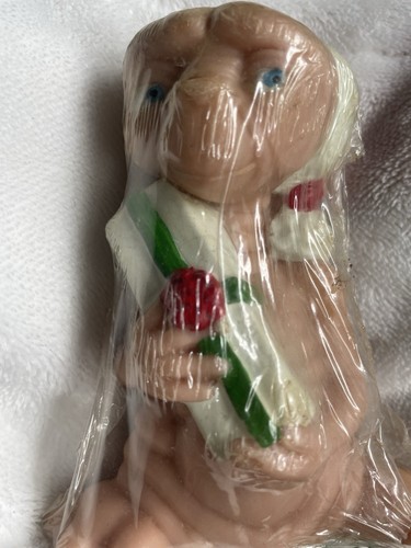 ET Candle - Picture 2 of 7
