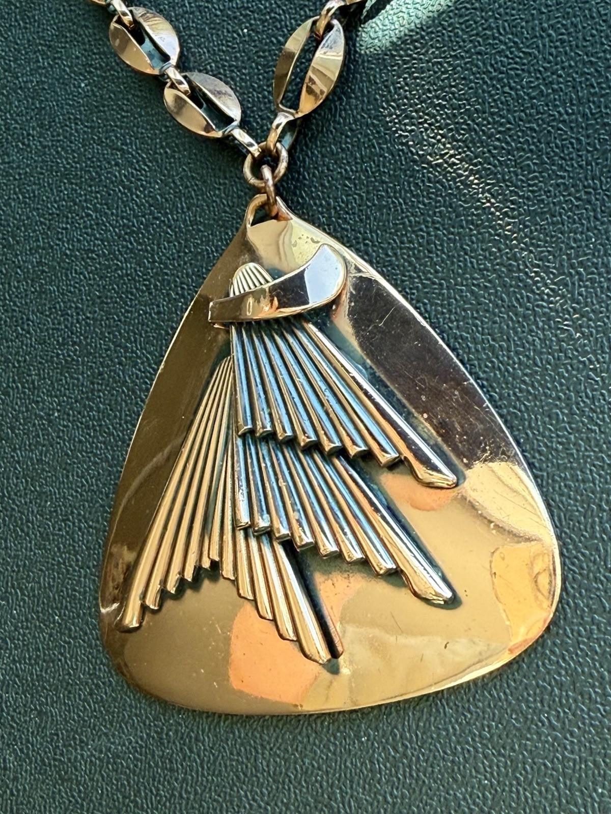 Picture 4 of 20