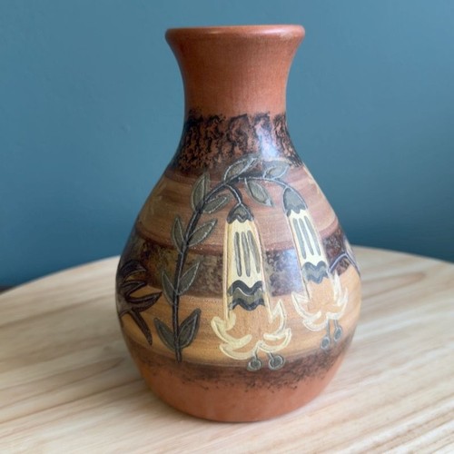 Vtg Peruvian Pottery Vase Hummingbird & Floral Design 6" Seminario Urubamba Peru - Picture 3 of 9