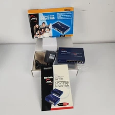 Network Everywhere NH-1005-WM Wired Fast Ethernet 10/100 5-Port Hub