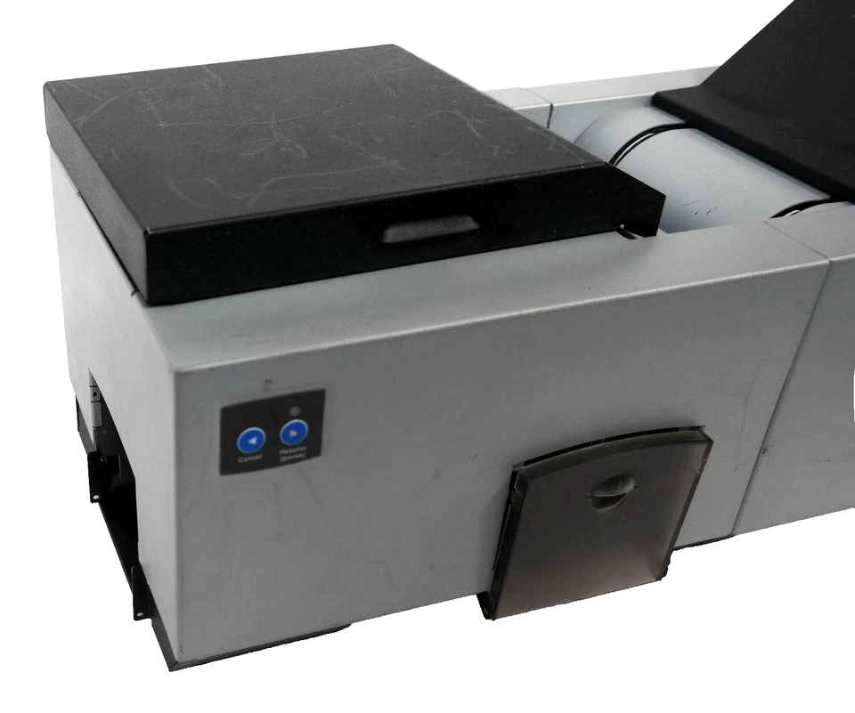Fargo HDP600-LC 88025 ID Card Printer Dual-Sided with Lamination - Image 4 of 4