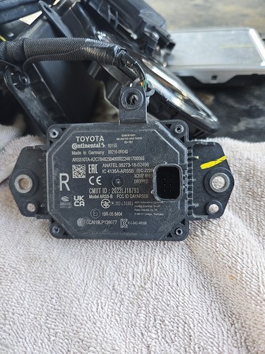 2024 Toyota RAV4 Cruise Control Distance Radar Sensor 88210-0R040 OEM - Bild 1 von 2