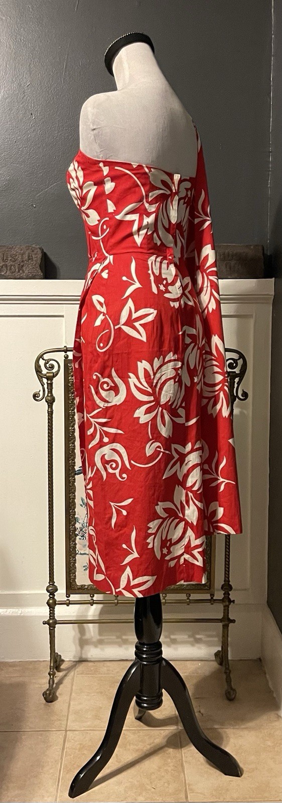 Picture 4 of 12