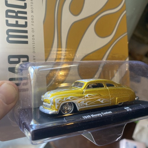 M2 Machines Auto-Drivers 1:64 R108 1949 Mercury Custom - Bild 3 von 3