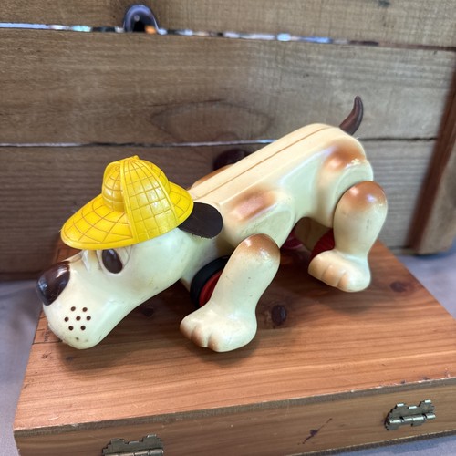Vtg 1970s Hasbro Digger The Hound Dog Detective Walking Toy 13” + Tail NO String