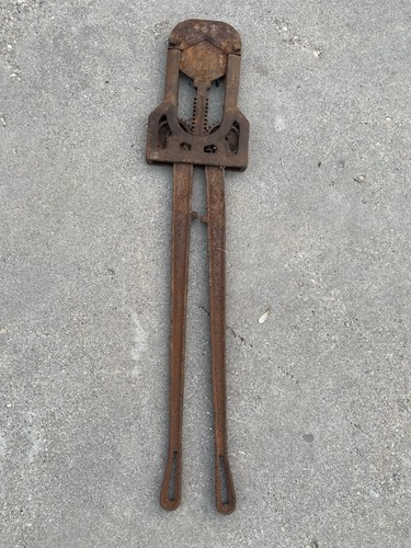 Antique Dehorning Clipper Trimmer Cast Iron Farm Ranch Tool - Picture 5 of 7