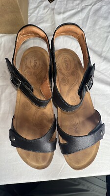 Taos Women s Sadie Black Sandal Size US 9 9.5