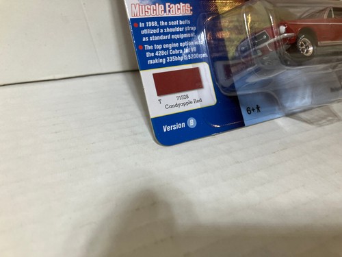 Johnny Lightning 1968 Ford Mustang GT Candy Apple Red Class of 1968 - Picture 5 of 7